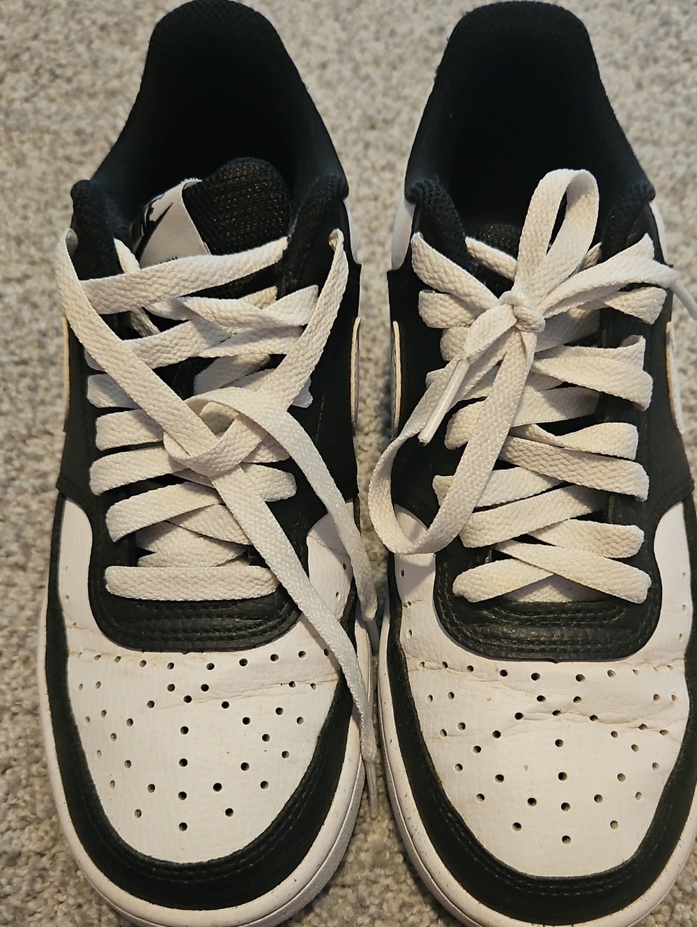 Men's NIKE Court Vision Low Sneakers - Classic Two-Tone Style